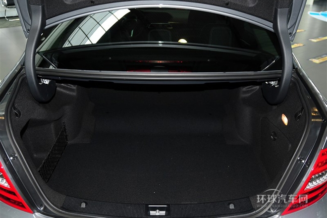 2013款C260時(shí)尚版 Grand Edition