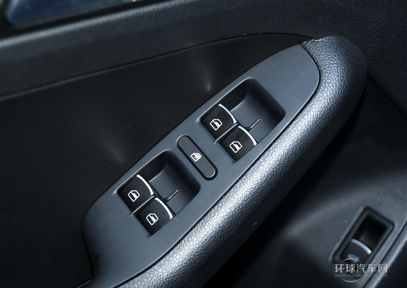 2014款 1.4TSI 自動豪華型