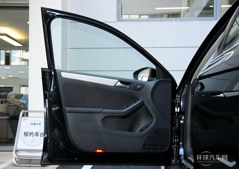 2014款 1.4TSI 自動豪華型