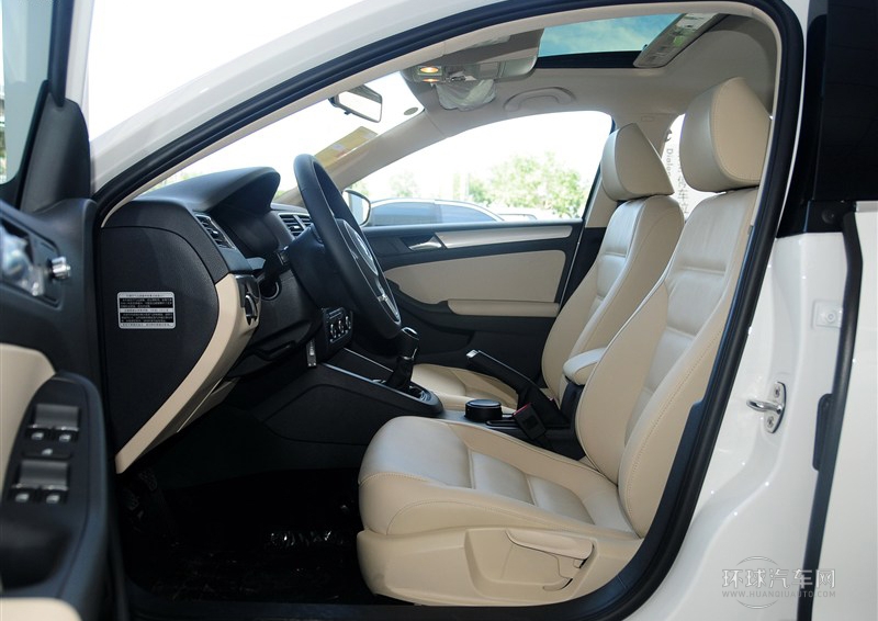 2014款 1.6L 手動舒適型