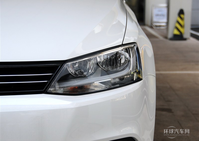 2014款 1.6L 手動(dòng)舒適型