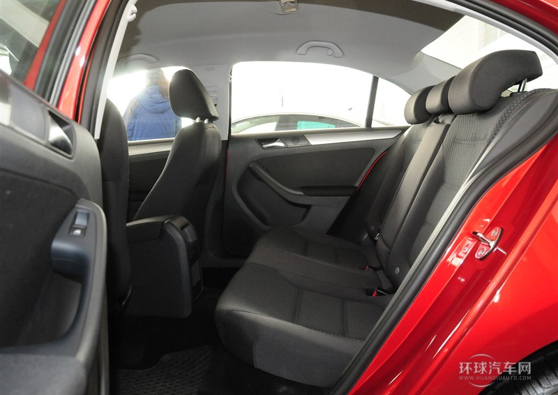 2014款 1.6L 自動時尚型