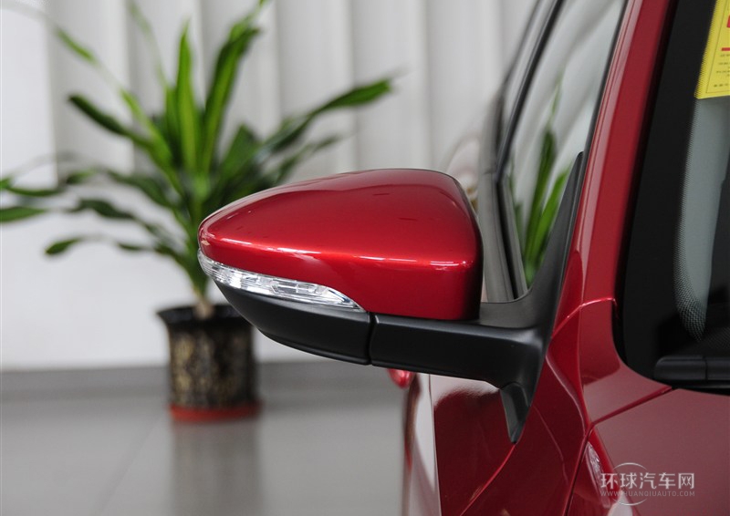 2014款 1.6L 自動(dòng)時(shí)尚型