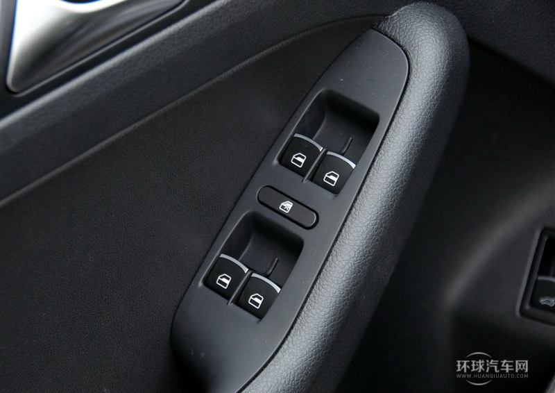 2014款 1.6L 自動(dòng)舒適型