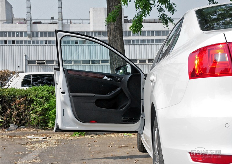 2014款 1.8TSI 自動旗艦版