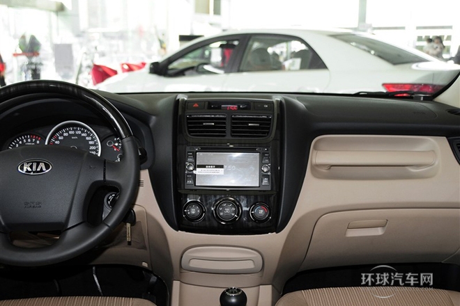 2013款 2.0L 手動兩驅版GL