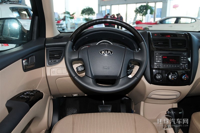 2013款 2.0L 自動(dòng)兩驅(qū)版GL