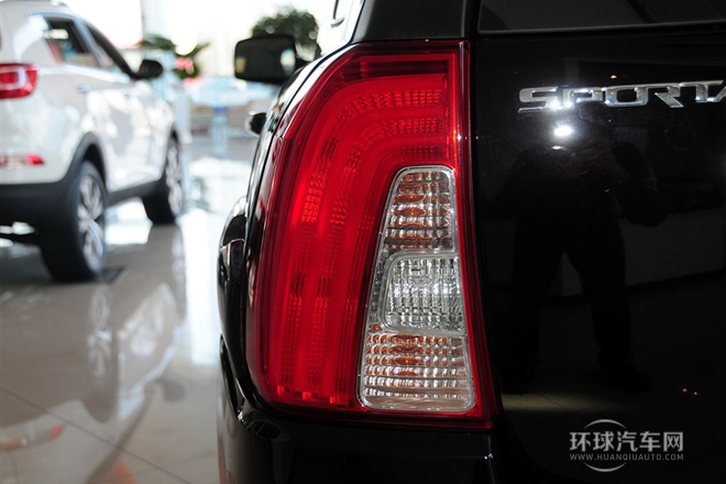 2013款 2.0L 自動兩驅版GL