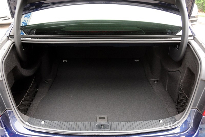 2015款E260L豪華版