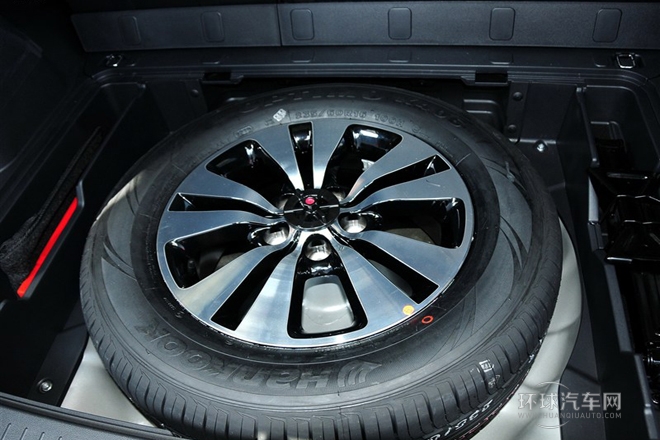 2013款 2.0L 手動(dòng)兩驅(qū)版GLS