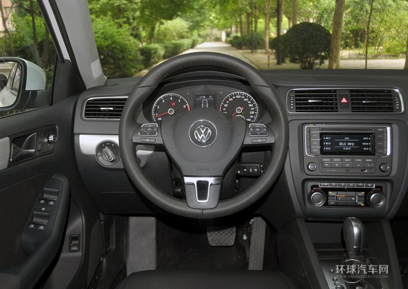 2014款 改款 1.4TSI 自動(dòng)豪華型