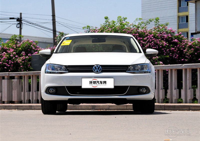 2014款 改款 1.6L 手動(dòng)舒適型