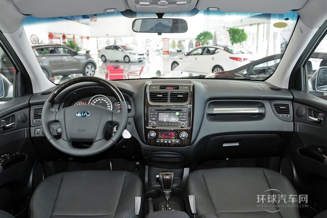 2013款 2.0L 自動兩驅版GLS