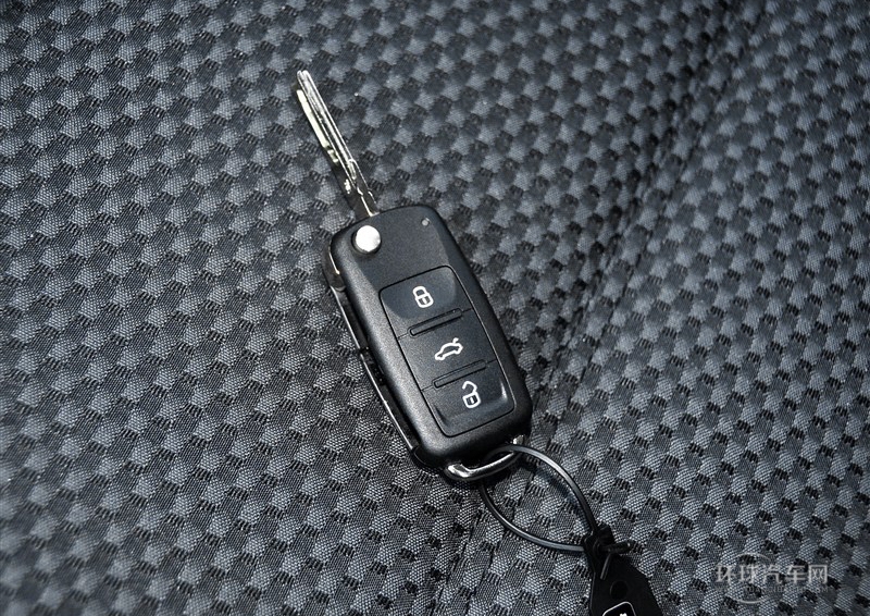 2014款 改款 1.6L 手動時尚型