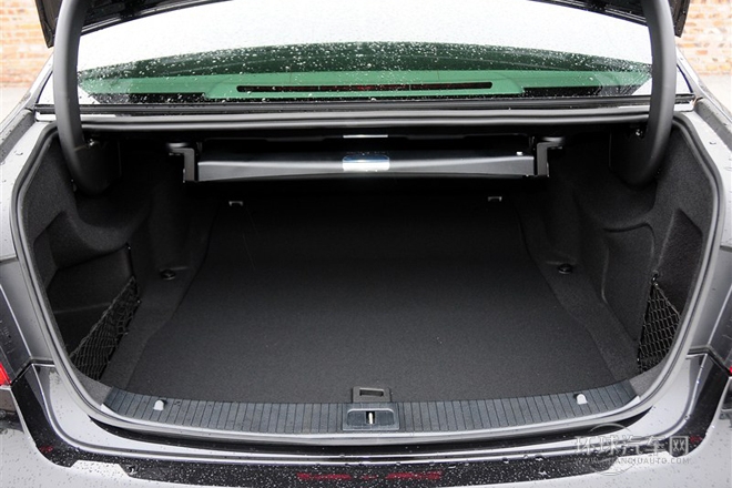2015款E320L豪華版4MATIC