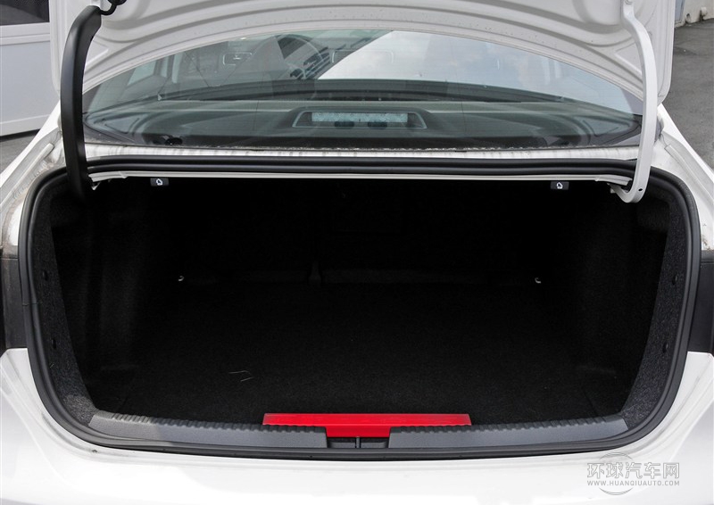 2014款 改款 1.6L 自動時尚型