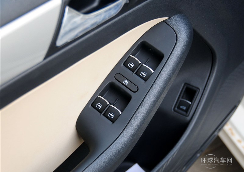 2014款 改款 1.6L 自動舒適型