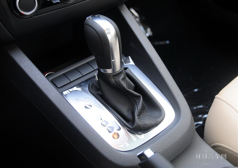 2014款 改款 1.6L 自動舒適型