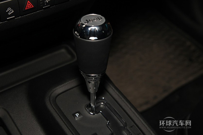 2013款 3.6L 四門版 Sahara