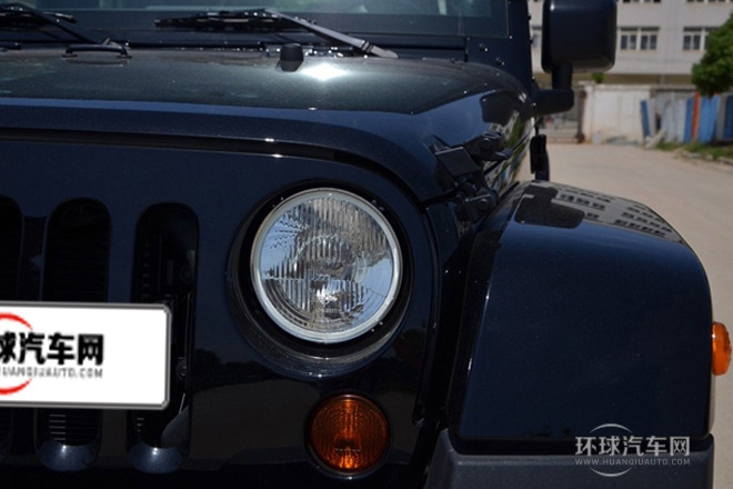 2013款 3.6L 四門版 Sahara