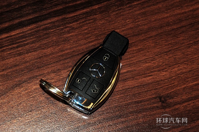 2015款E260L運(yùn)動(dòng)版