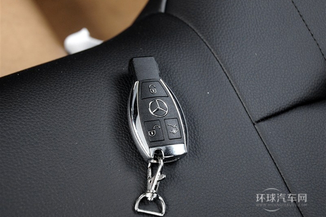 2015款E260L運動時尚版