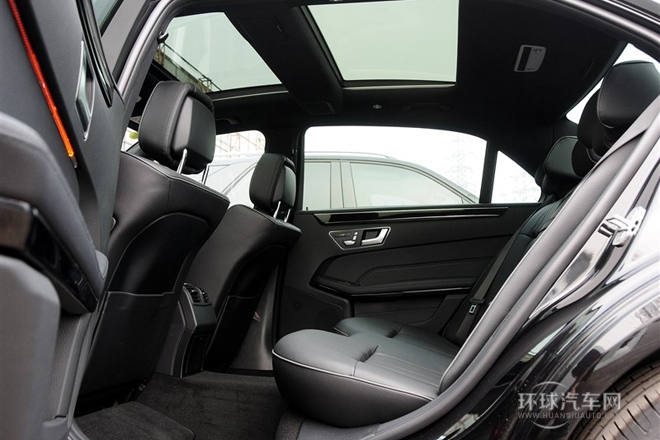 2015款E260L運動時尚版
