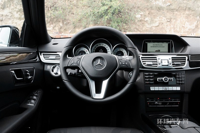 2015款E260L運動時尚版