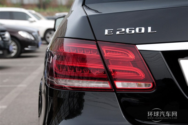 2015款E260L運動時尚版