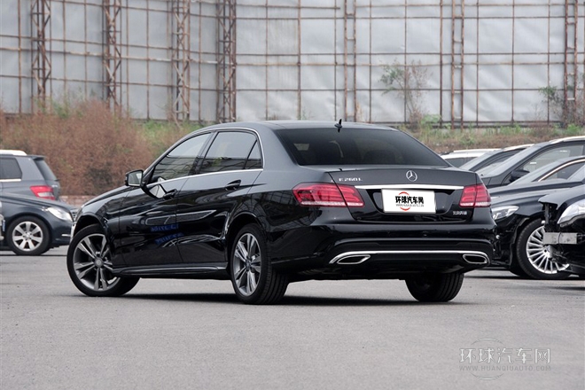 2015款E260L運動時尚版