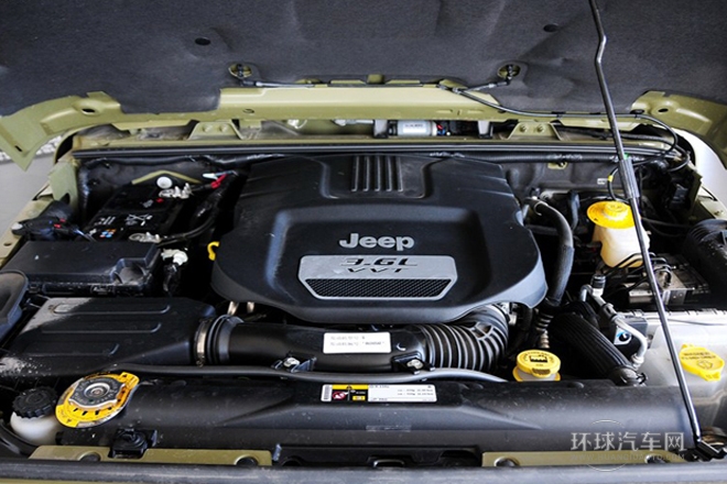 2013款 3.6L 兩門版 Sahara