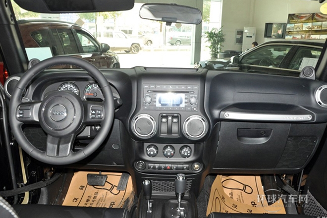 2013款 3.6L 兩門版 Sahara