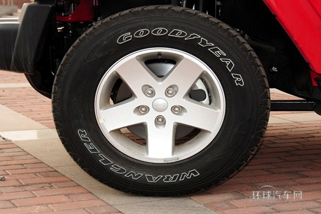 2014款 3.0L 四門版 Sahara