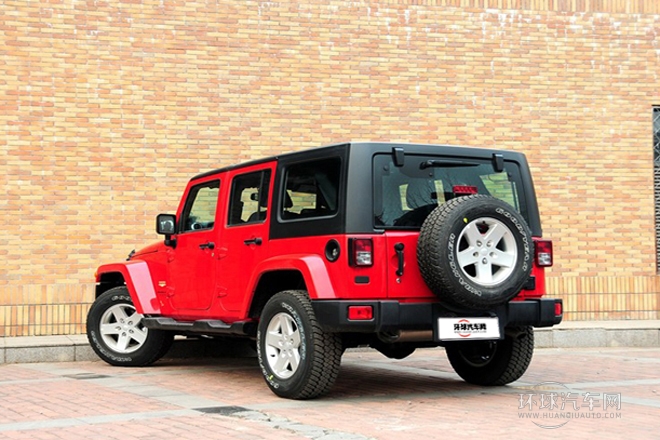 2014款 3.0L 四門版 Sahara