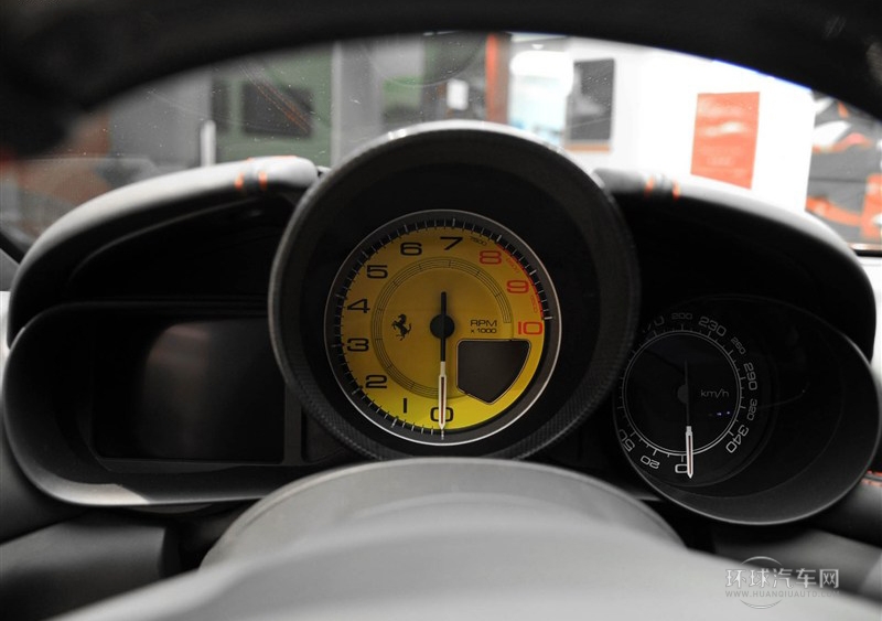 2015款 3.9T 標(biāo)準(zhǔn)型