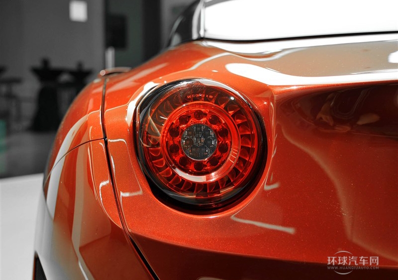 2015款 3.9T 標準型