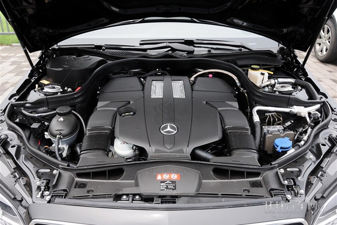 2015款E320L運(yùn)動(dòng)版4MATIC