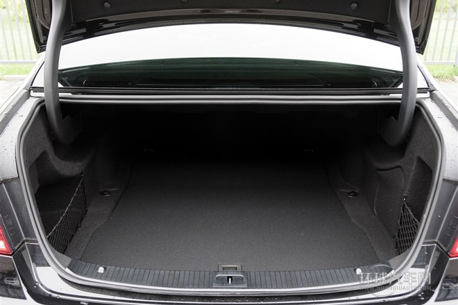 2015款E320L運動版4MATIC