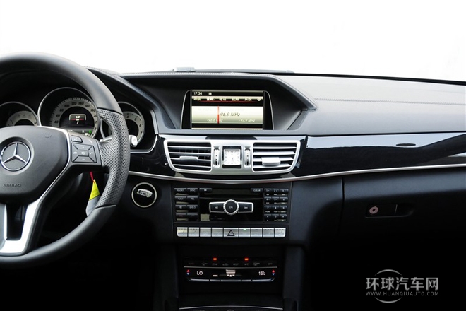 2015款E320L運(yùn)動豪華版