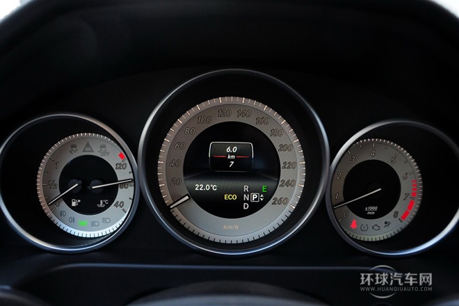 2015款E320L運動豪華版