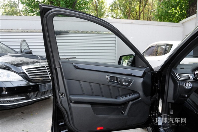 2015款E400L運動豪華版4MATIC