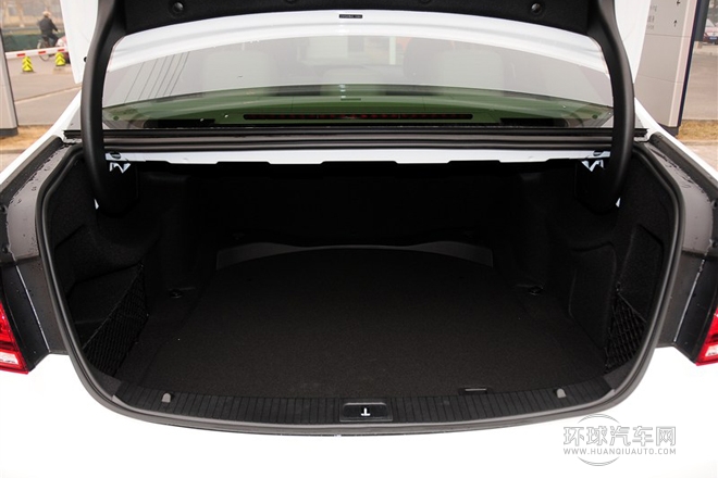 2014款改款E260L運(yùn)動版