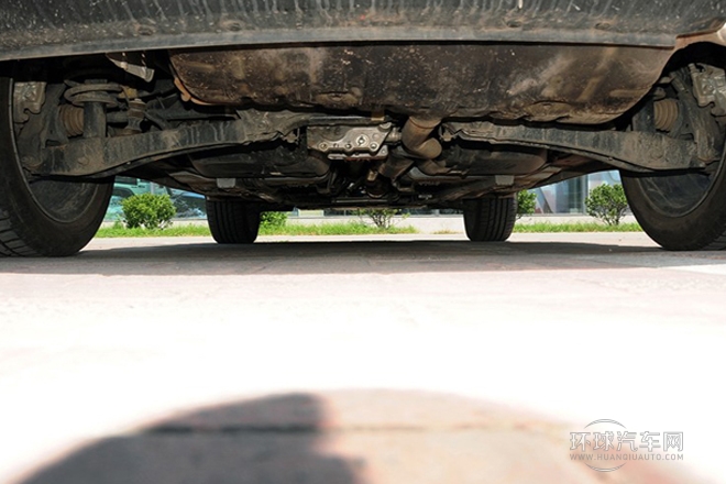 2014款 改款 2.4L 四驅(qū)豪華導(dǎo)航版