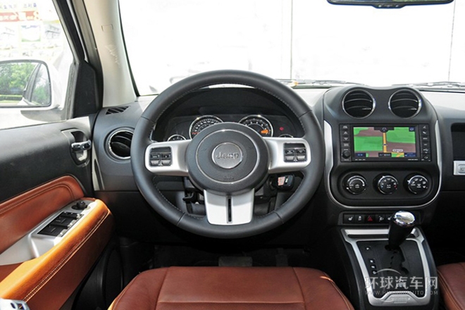 2014款 改款 2.4L 四驅豪華導航版