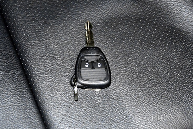 2014款 改款 2.4L 四驅豪華版