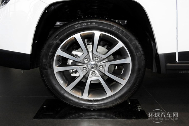 2014款 改款 2.4L 四驅豪華版