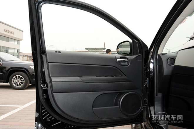 2014款 改款 2.4L 四驅舒適版