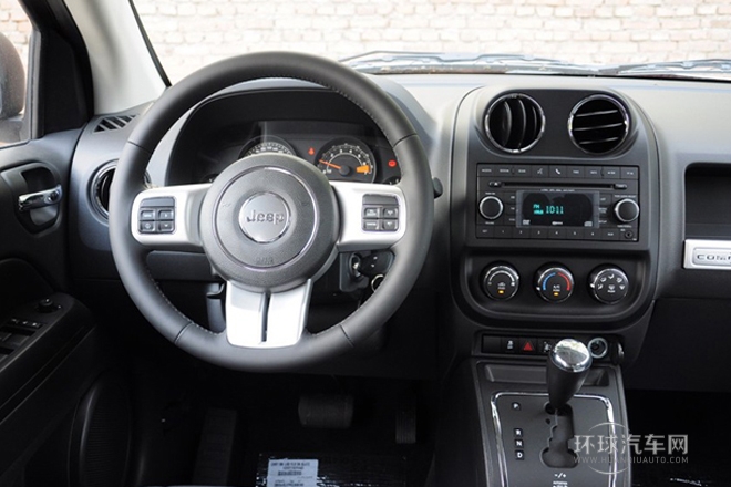 2014款 改款 2.4L 四驅舒適版