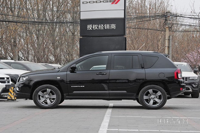 2014款 改款 2.4L 四驅舒適版