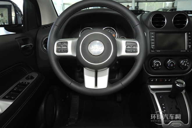 2014款 改款 2.0L 兩驅精英版